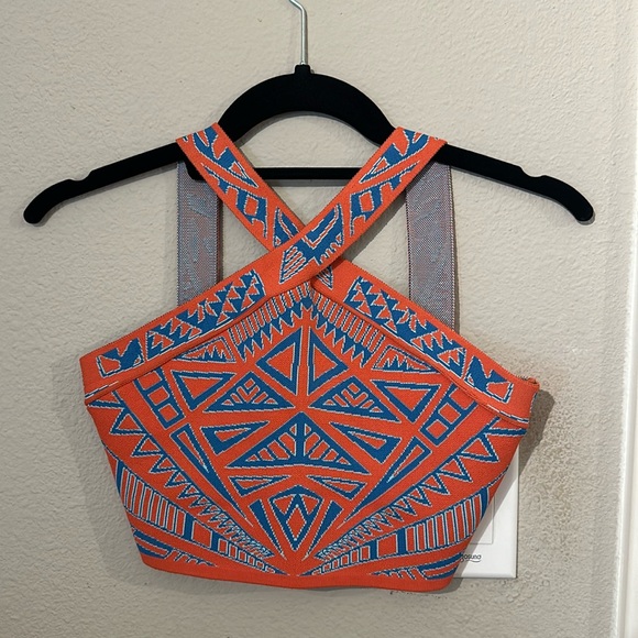 BCBG CROPPED BODYCON TOP - Picture 1 of 5